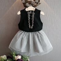ชุดเสื้อกล้ามสีดำ+กระโปรง ไซส์120