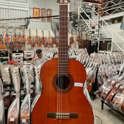 กีต้าร์คลาสสิค YAMAHA : G-70D