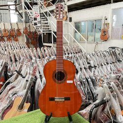 กีต้าร์คลาสสิค YAMAHA : G-70D