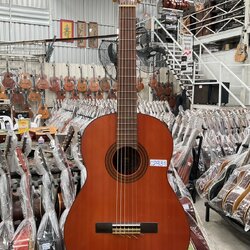 กีต้าร์คลาสสิค YAMAHA : G-70D