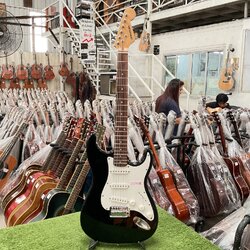 กีต้าร์ไฟฟ้า SELDER