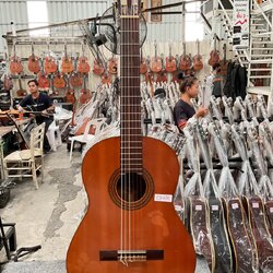 กีต้าร์คลาสสิค YAMAHA : G-70A