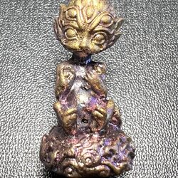 สี่หูห้าตา (รุ่น ๑ บันดาลโชค, เนื้อสัมฤทธิ์) 4 Ears 5 Eyes (1st batch, Bronze) SKU-02149