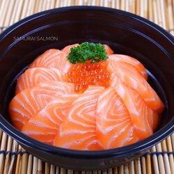 ข้าวหน้าปลาแซลมอน (Salmon Don)