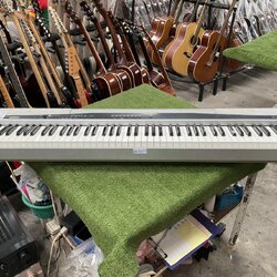 เปียโน CASIO : PX-100 สินค้าไม่พร้อมใช้งาน (ต้องซ่อม)