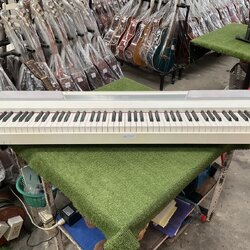 เปียโน KORG : SP-170