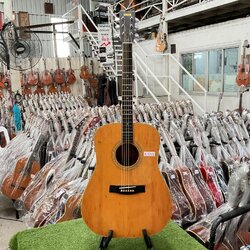 กีต้าร์โปร่ง YAMAHA : FG-201B