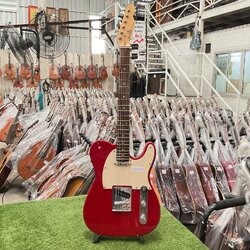 กีต้าร์ไฟฟ้า Juno