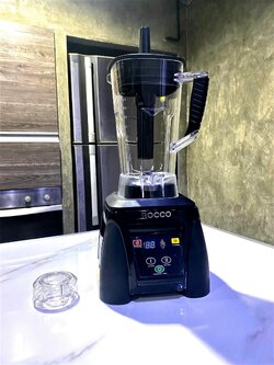 ROCCO PRO-777 V2 เครื่องปั่นน้ำผักผลไม้ 2,200 W . 2 ลิตร ตั้งเวลาดิจิตอล สีดำ