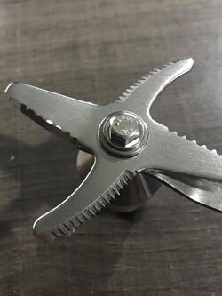 ชุดใบมีดเฟืองใต้เฟืองสี่แฉก CLEO รหัส 06