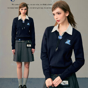 [Pre-Order] Kyouko x Harry Potter สเวตเตอร์ คอวี สีพื้น AW/2024