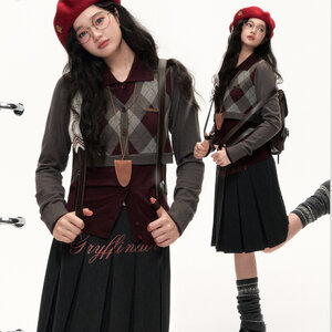 [Pre-Order] Kyouko x Harry Potter เสื้อสเวตเตอร์ แบบสองชั้น FW/2025