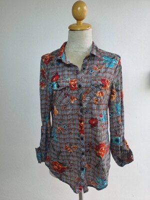 FF04181 เสื้อผ้ามือสอง ลายตาราง แบรนด์ PASSPORT อก36นิ้ว