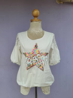 FF02477 เสื้อแฟชั่น สีขาว มือสอง อก 35-36 นิ้ว