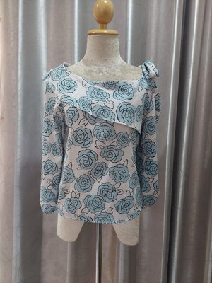 FF06071 เสื้อแฟชั่น ลายดอกไม้สีฟ้า มือสอง อก 38 นิ้ว