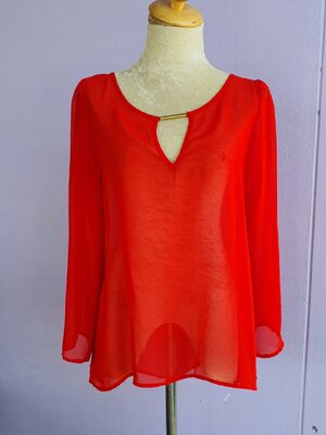 FF02952 เสื้อแฟชั่น ชีฟอง สีแดง อก free-40 นิ้ว