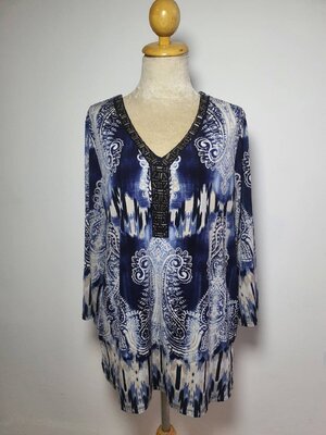 FF04154 เสื้อผ้ามือสอง ลายน้ำเงิน แบรนด์ JM COLLECTION อก 46-50 นิ้ว