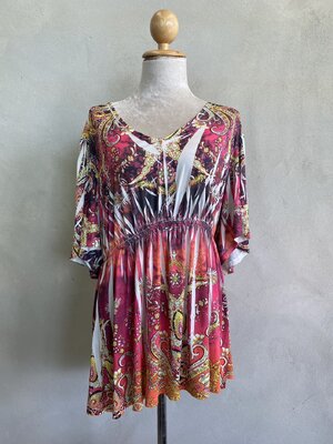 FF04742 เสื้อผ้ามือสอง ลายสวยๆ อก 42-46 นิ้ว