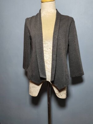 FF02508 เสื้อคลุม สีเทาเข้ม มือสอง แบรนดื MOSSIMO อก free-34 นิ้ว