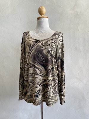 FF04558 เสื้อผ้ามือสอง สีน้ำตาล แบรนด์ Pietro อก 48-52 นิ้ว