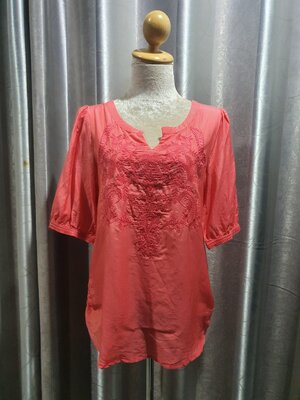 FF02030 เสื้อแฟชัน นำเข้า มือสอง สีส้ม อก 36 นิ้ว