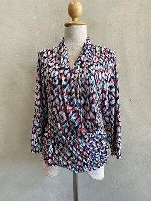 ขายแล้วจ้า FF04759 เสื้อผ้ามือสอง หลากสี แบรนด์ CHAUS อก 38-45 นิ้ว