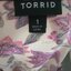 FF06565 เสื้อผ้ามือสอง ลายดอกไม้ TORRID อก 43 นิ้ว